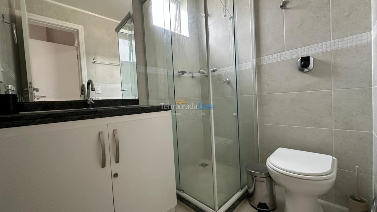 Apartamento para aluguel de temporada em Bombinhas (Praia de Bombas)