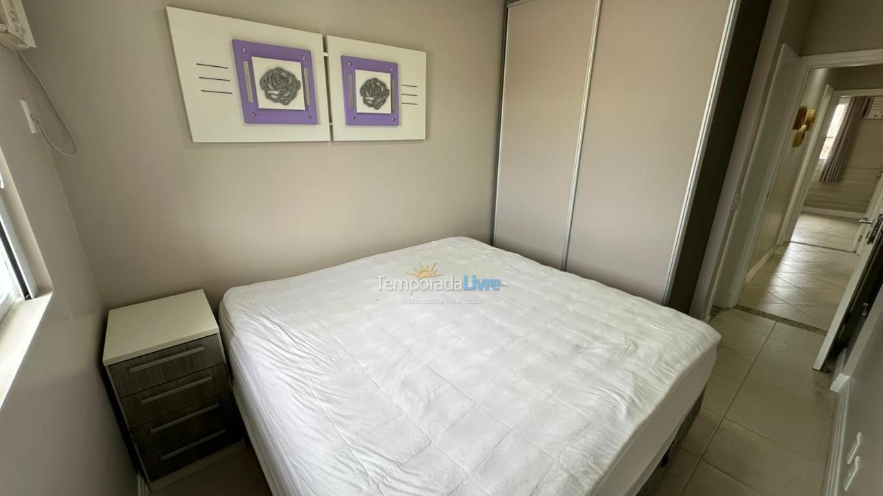 Apartamento para aluguel de temporada em Bombinhas (Praia de Bombas)