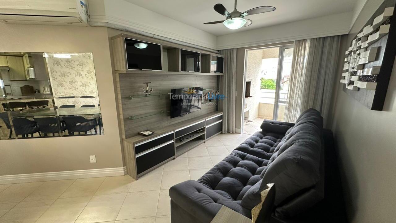 Apartamento para aluguel de temporada em Bombinhas (Praia de Bombas)