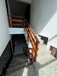 Casa Amarela - 5 dormitórios Riviera de São Lourenço