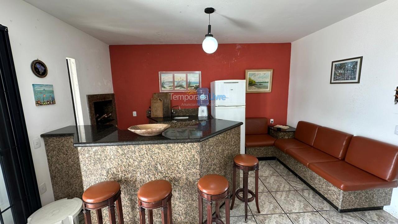 Casa para aluguel de temporada em Porto Belo (Centro)