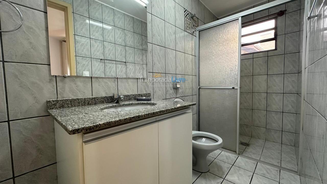 Casa para aluguel de temporada em Porto Belo (Centro)