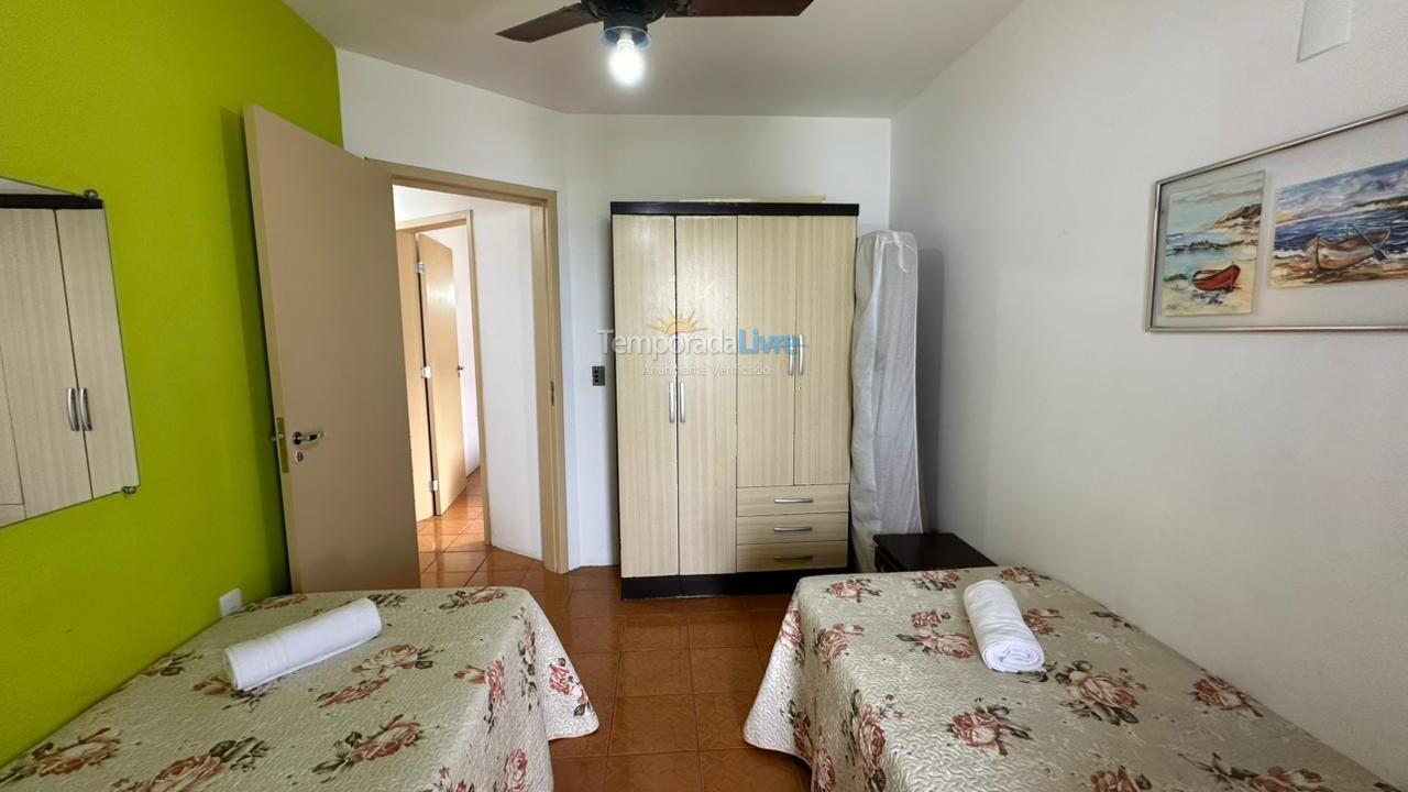 Casa para aluguel de temporada em Porto Belo (Centro)