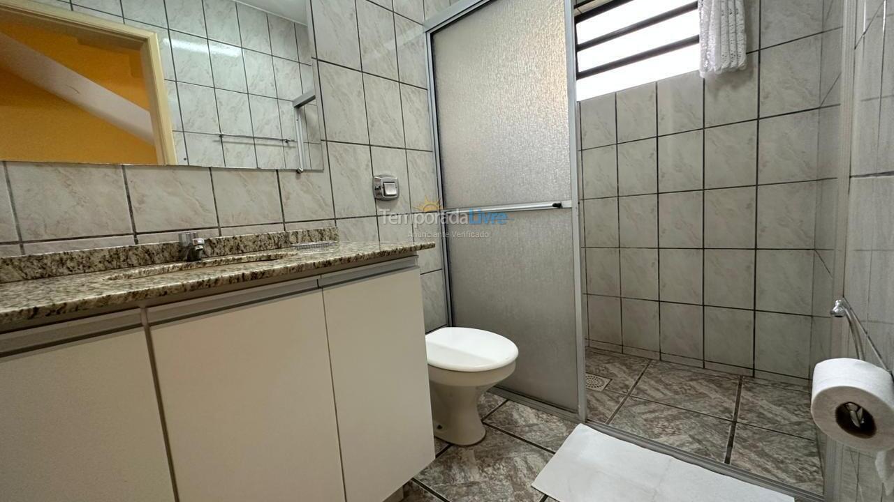 Casa para aluguel de temporada em Porto Belo (Centro)