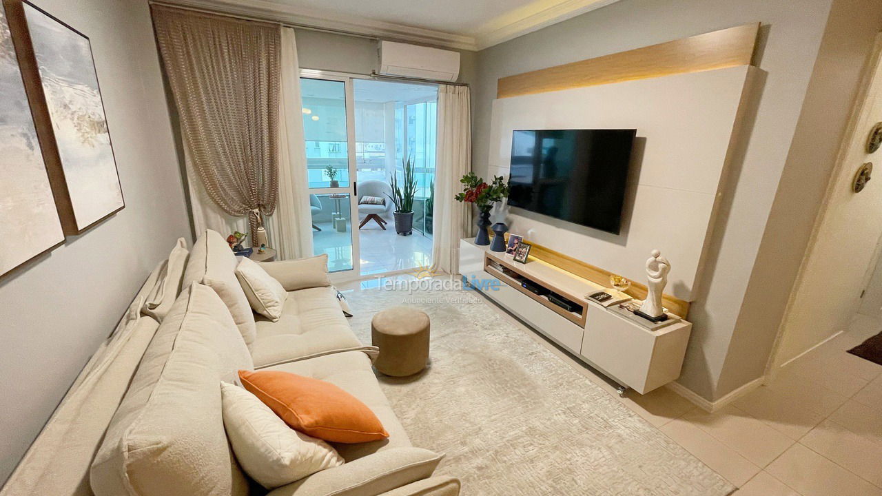 Apartamento para aluguel de temporada em Balneário Camboriú (Praia Central)