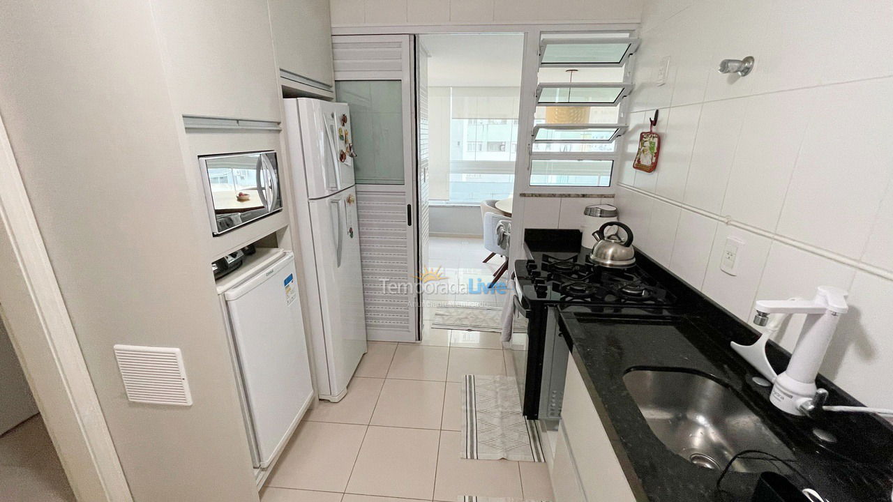 Apartamento para aluguel de temporada em Balneário Camboriú (Praia Central)