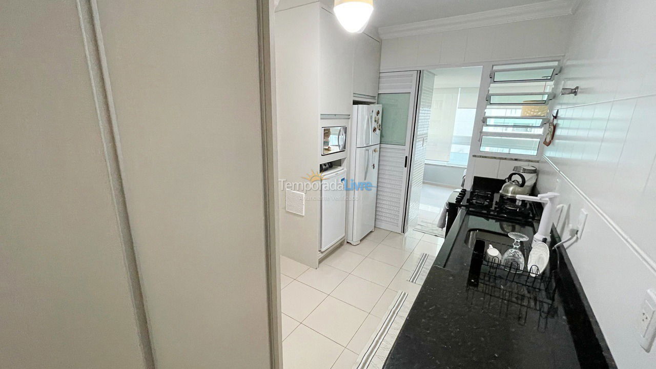 Apartamento para aluguel de temporada em Balneário Camboriú (Praia Central)