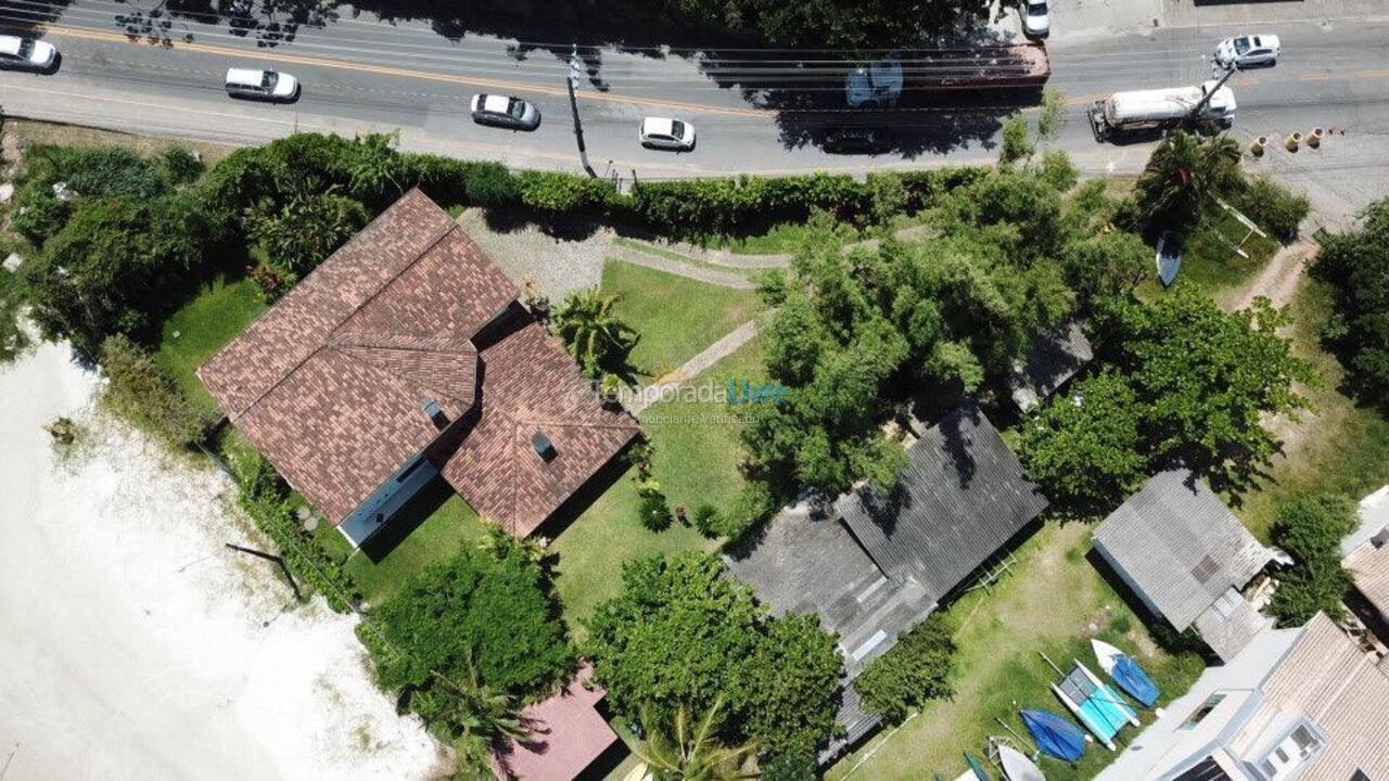 Casa para alquiler de vacaciones em Porto Belo (Centro)