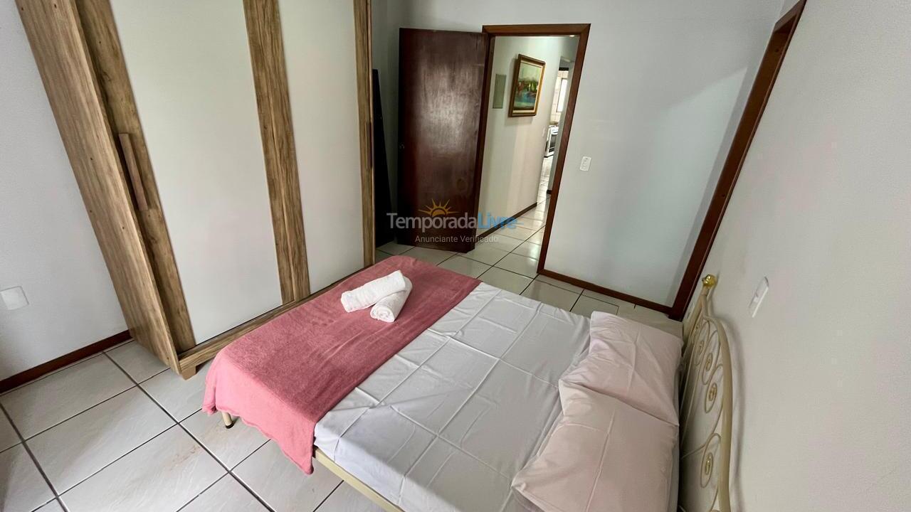 Apartamento para alquiler de vacaciones em Itapema (Meia Praia)