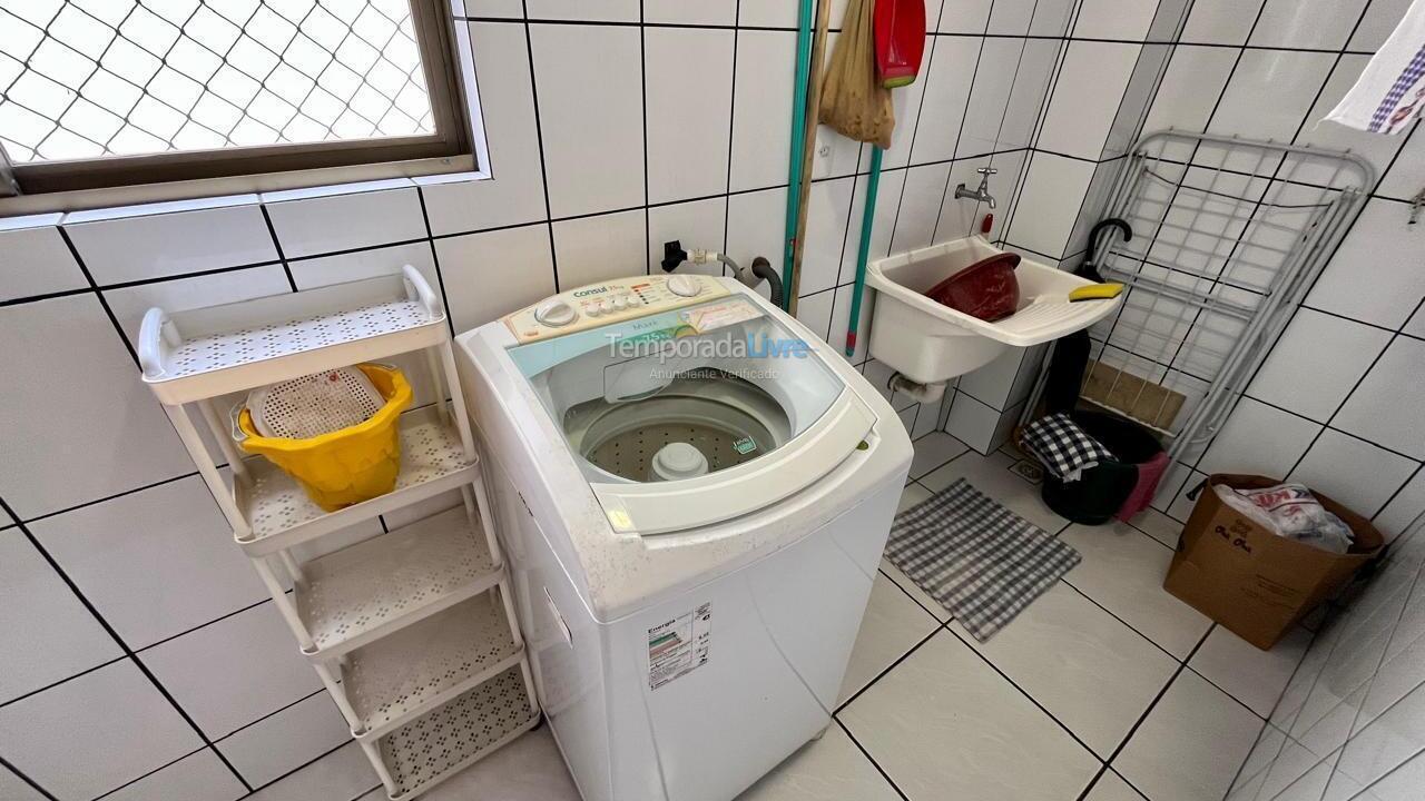 Apartamento para alquiler de vacaciones em Itapema (Meia Praia)