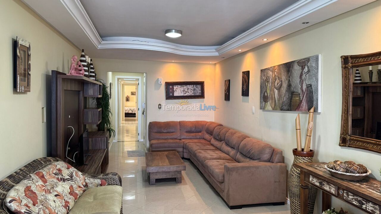 Apartamento para aluguel de temporada em Itapema (Meia Praia)