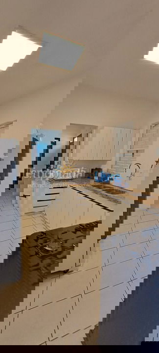 Casa para aluguel de temporada em Florianopolis (Praia dos Ingleses)