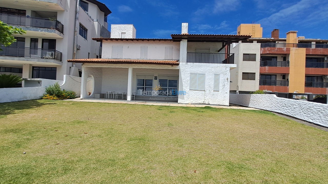 Casa para aluguel de temporada em Florianopolis (Praia dos Ingleses)