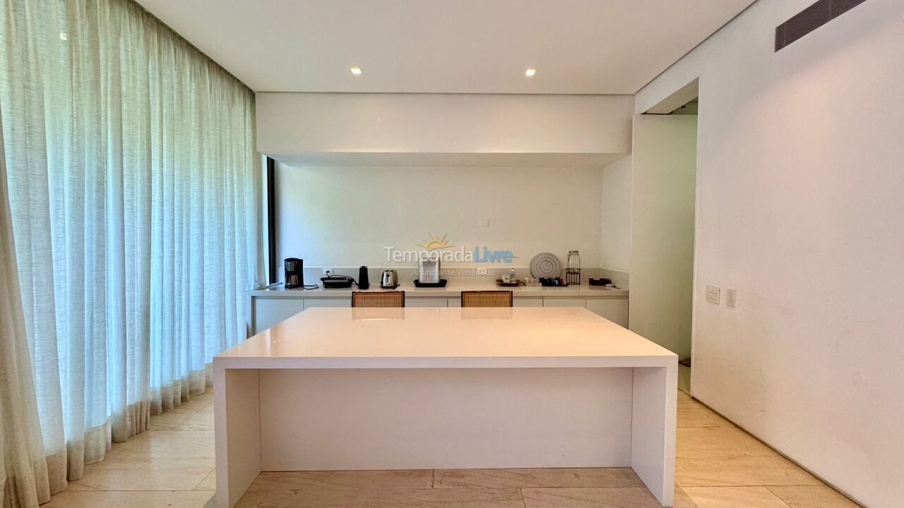 Casa para aluguel de temporada em São Sebastião (Praia da Baleia)