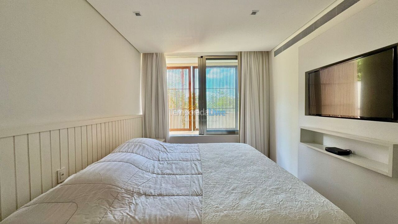 Casa para aluguel de temporada em São Sebastião (Praia da Baleia)