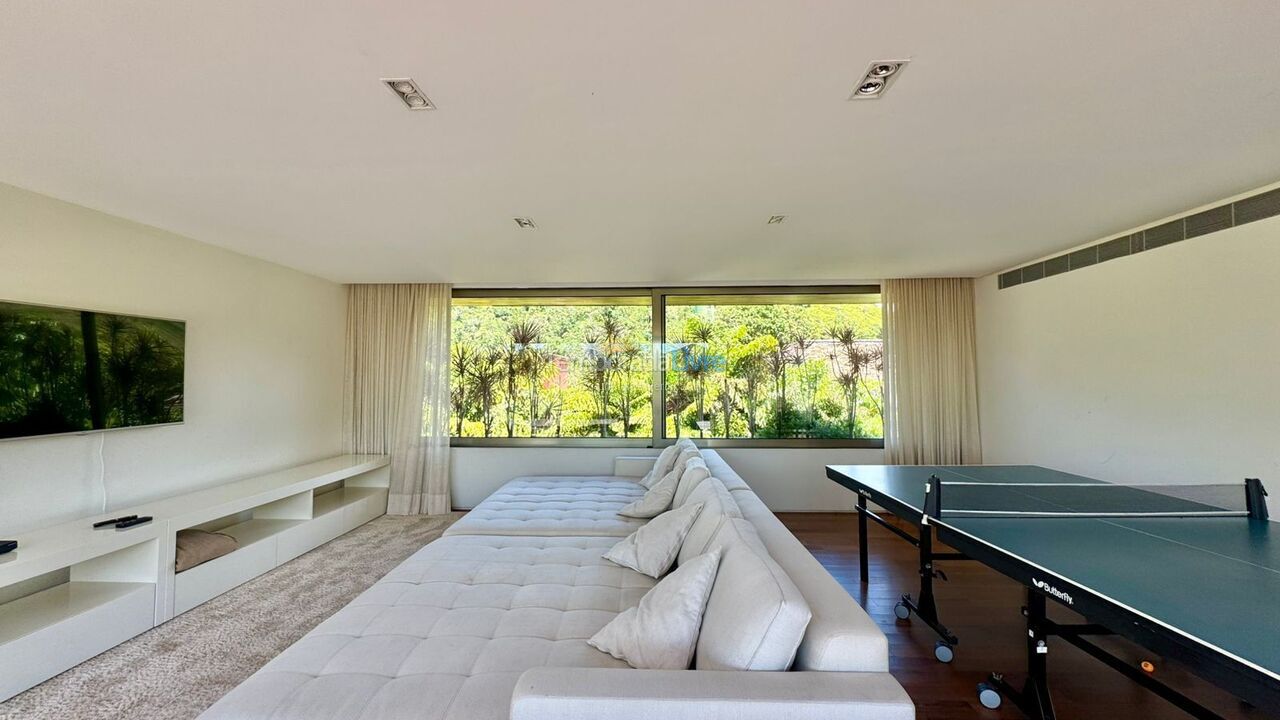 Casa para aluguel de temporada em São Sebastião (Praia da Baleia)