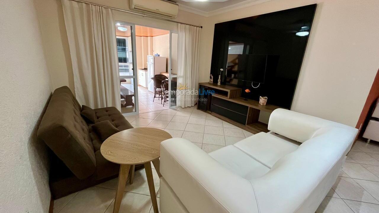 Apartment for vacation rental in Itapema (Meia Praia)