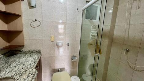 Apartment for 10 people on the beachfront in Meia Praia.