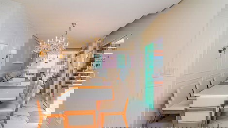 ¡Apartamento de lujo a tan solo 250 metros del mar!