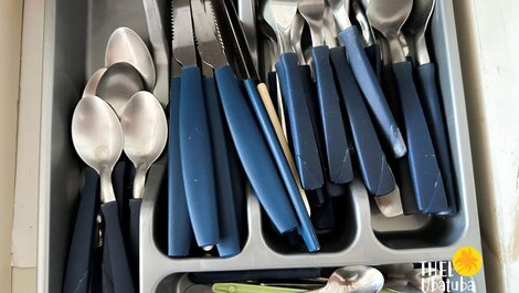 Cómoda y bien equipada, con ropa de cama Itaguá IG.