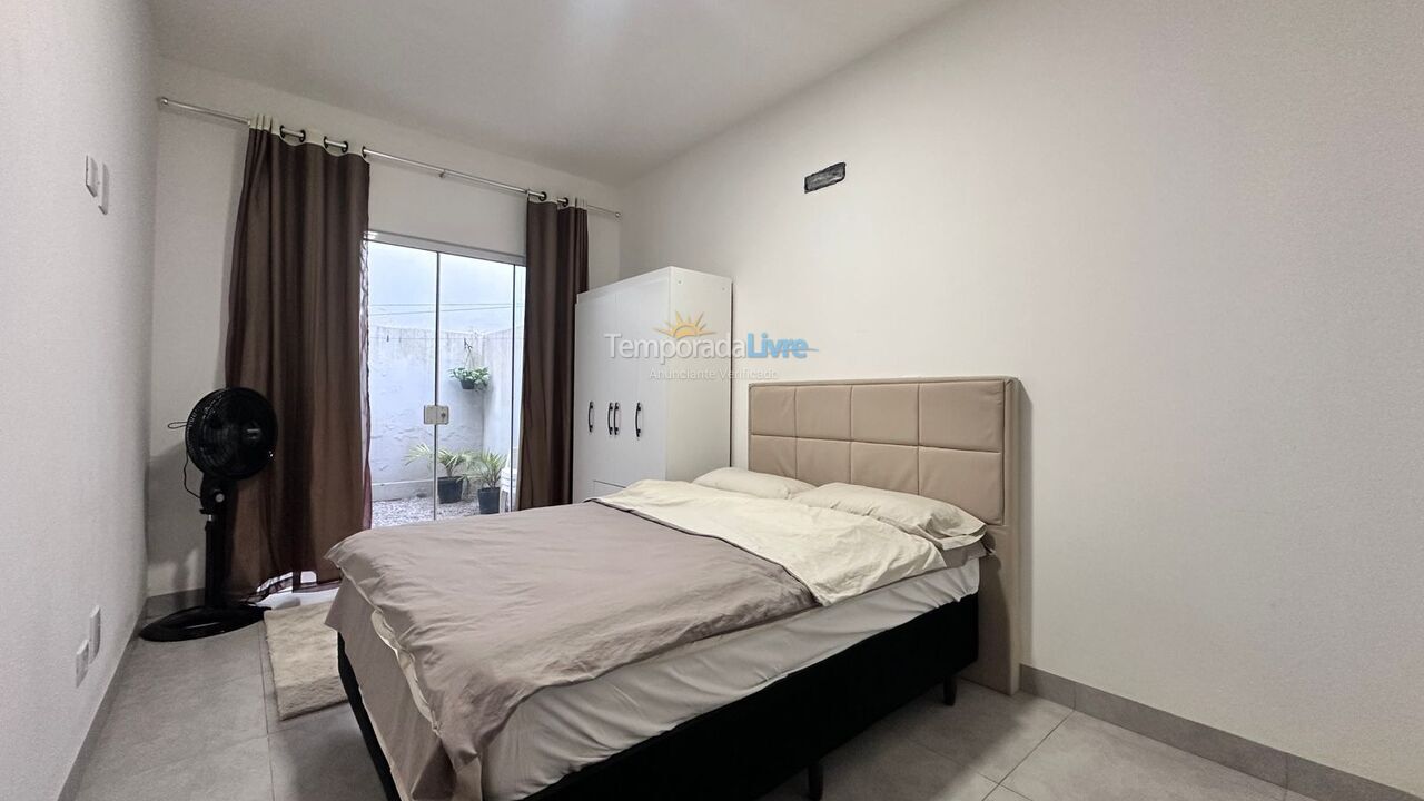 House for vacation rental in Bombinhas (Praia de Zimbros)