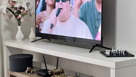 House in Bombinhas, sleeps 6, 300 meters from the beach.