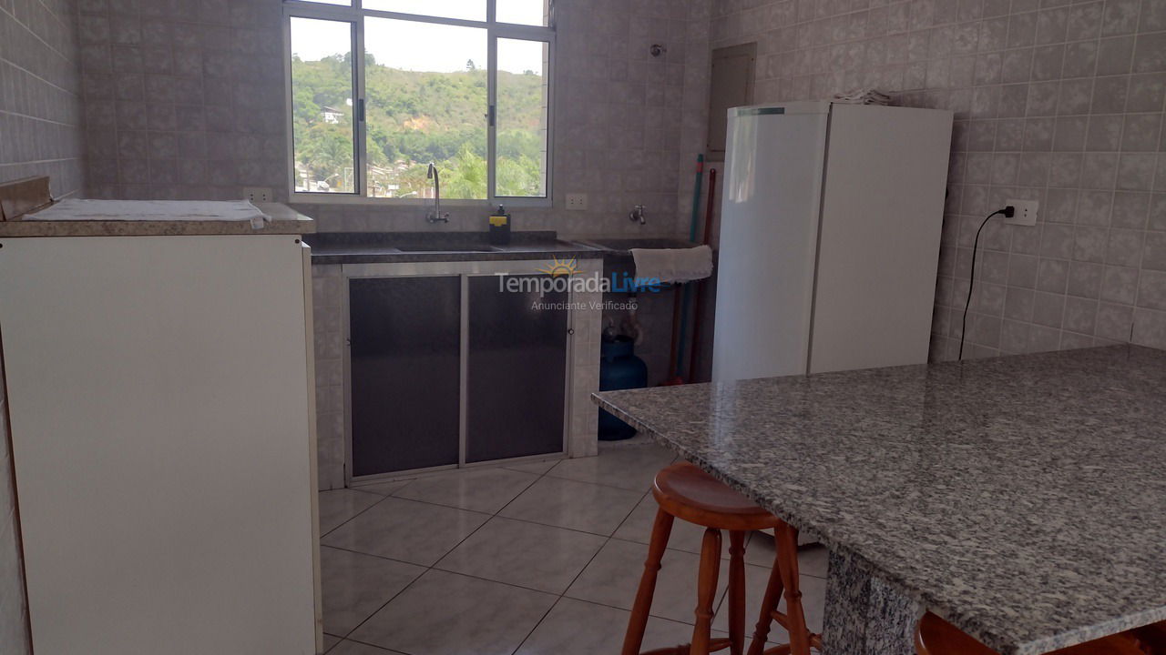Apartment for vacation rental in Ubatuba (Enseada)
