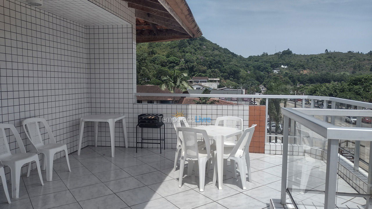 Apartment for vacation rental in Ubatuba (Enseada)