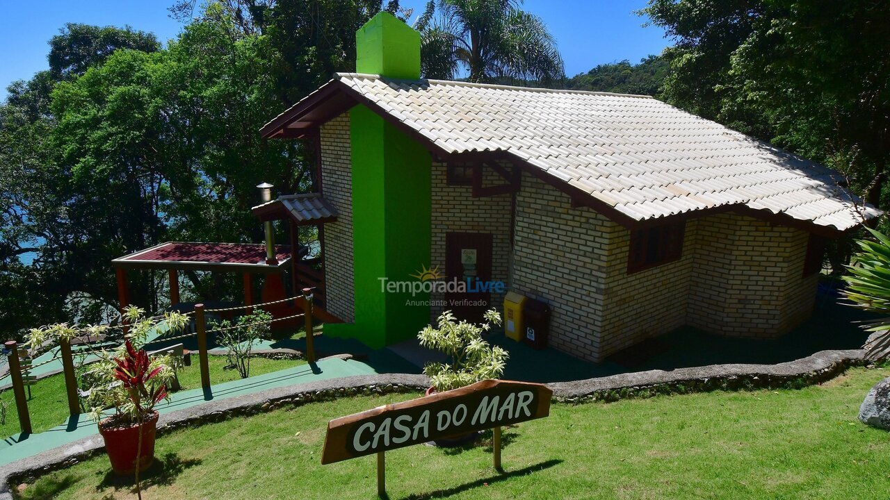 House for vacation rental in Porto Belo (Araca)