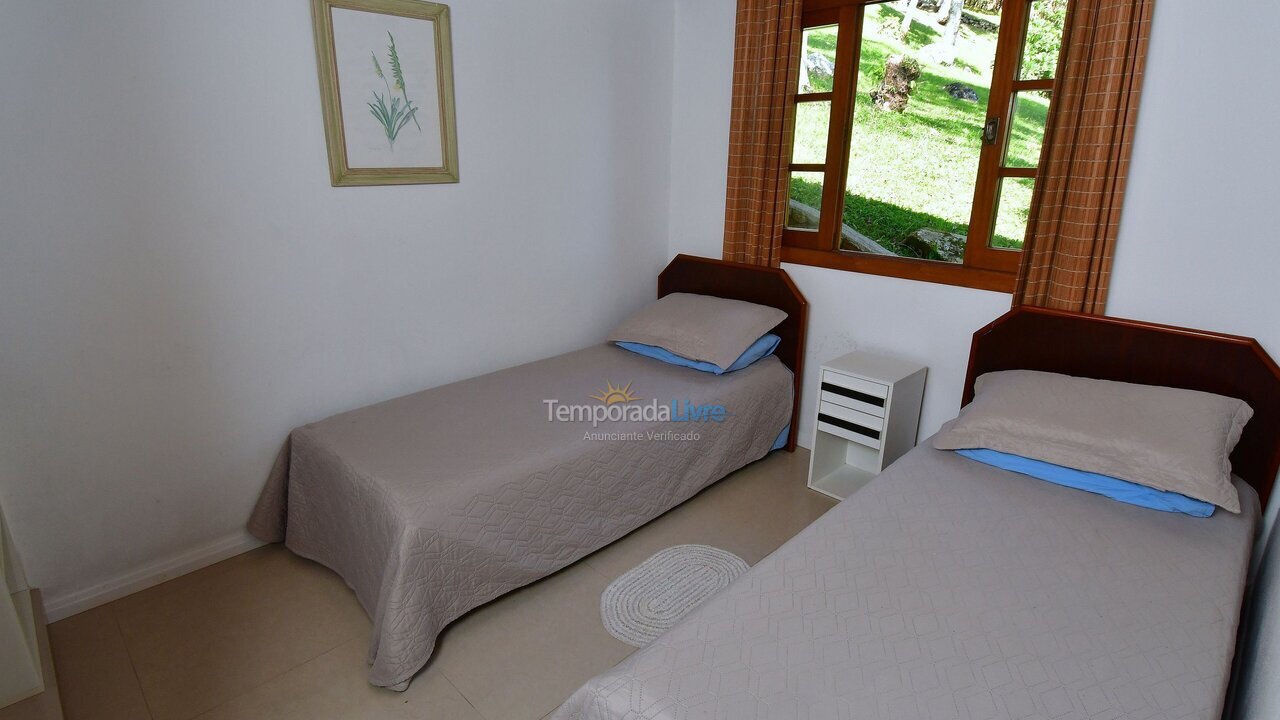 House for vacation rental in Porto Belo (Araca)