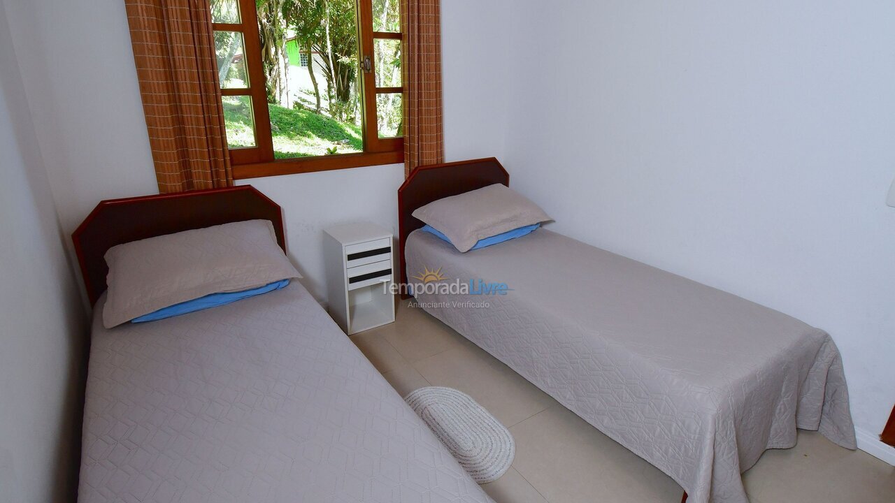 House for vacation rental in Porto Belo (Araca)