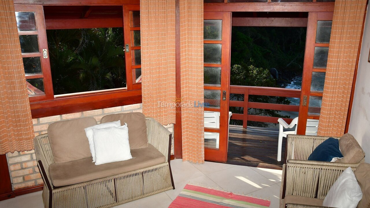 House for vacation rental in Porto Belo (Araca)