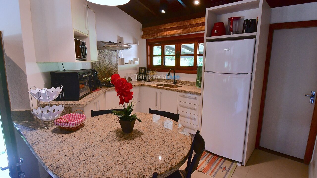 House for vacation rental in Porto Belo (Araca)