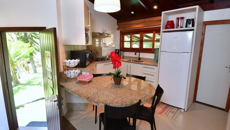 Bungalow Casa das Palmeiras - Exclusivity, comfort and privacy.