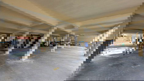 Apto Enseada e Prainha - 9 pessoas - 1 suíte + 2 dorm.