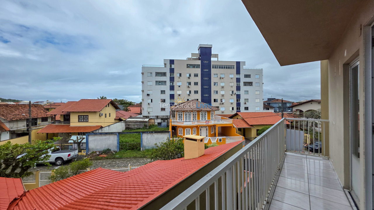 Casa para aluguel de temporada em São Francisco do Sul (Prainha)