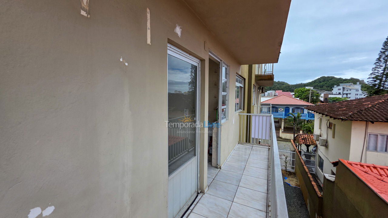 Casa para aluguel de temporada em São Francisco do Sul (Prainha)