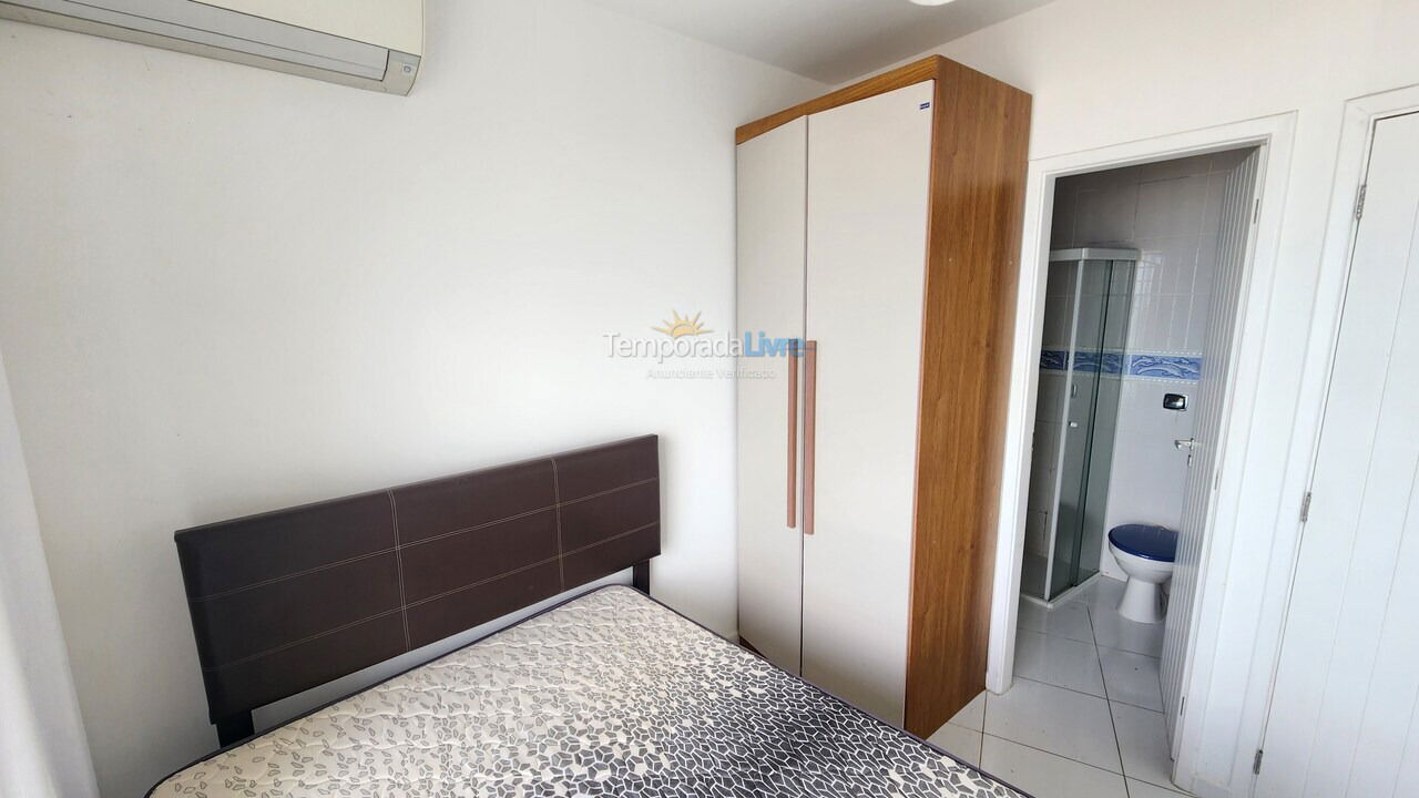 Apartment for vacation rental in Guarujá (Pitangueiras)