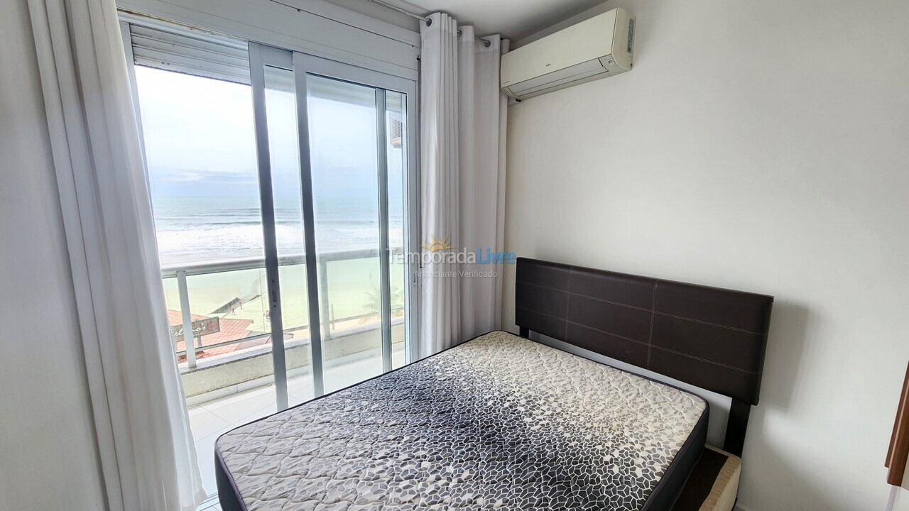 Apartment for vacation rental in Guarujá (Pitangueiras)