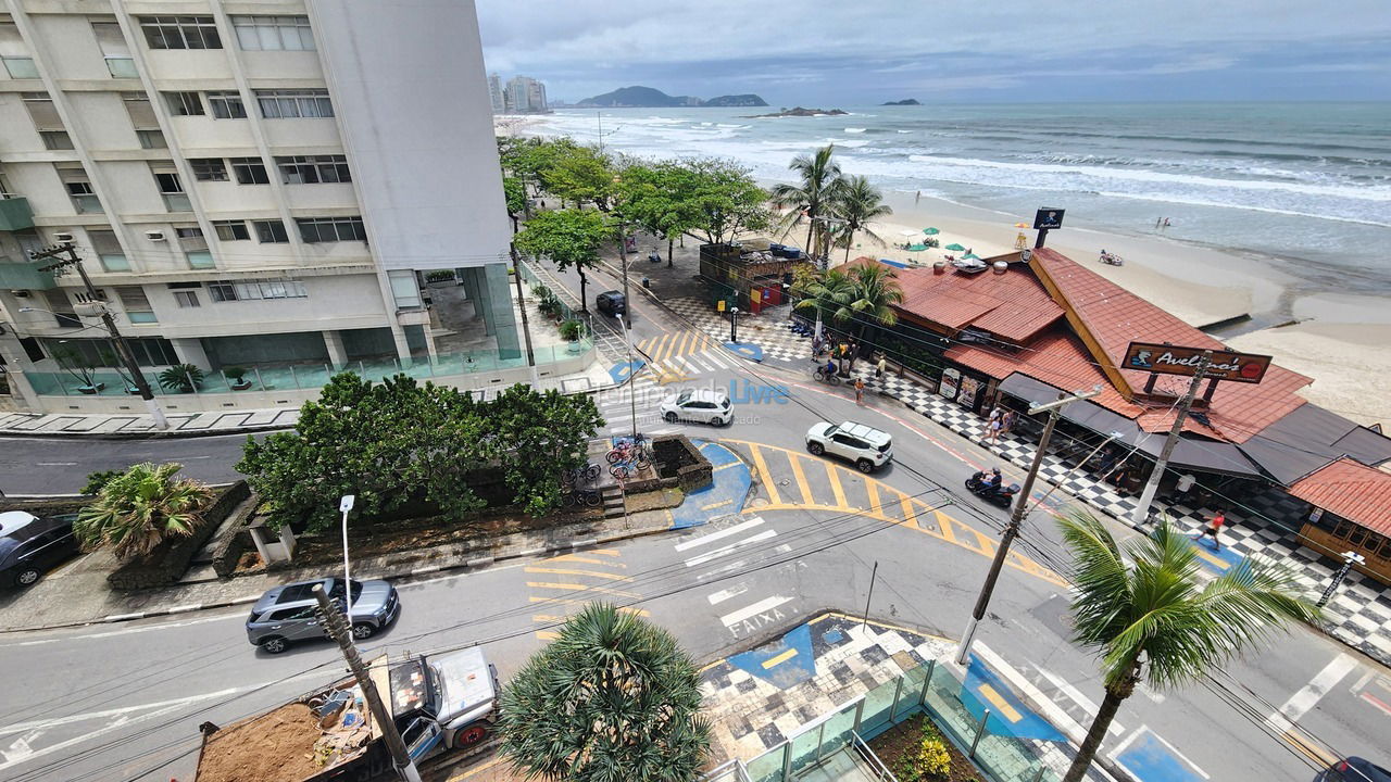 Apartment for vacation rental in Guarujá (Pitangueiras)