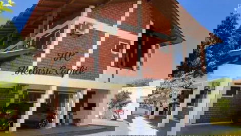 🏖️ CASA ESPAÇOSA - Seu refúgio a 50m da praia dos Ingleses!