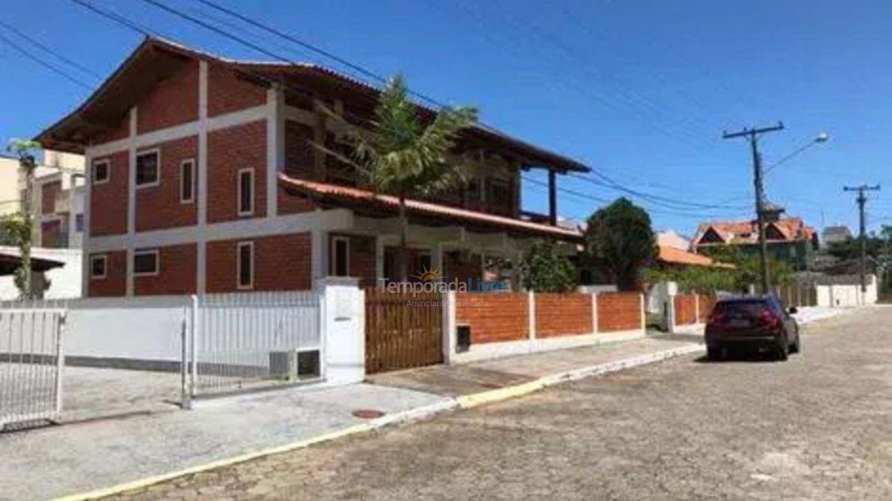 Casa para aluguel de temporada em Florianopolis (Praia dos Ingleses)