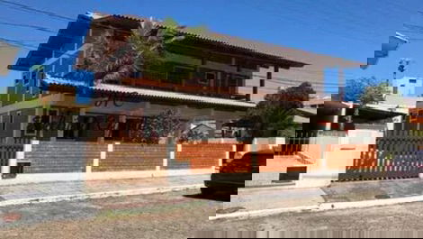 🏖️ CASA ESPAÇOSA - Seu refúgio a 50m da praia dos Ingleses!