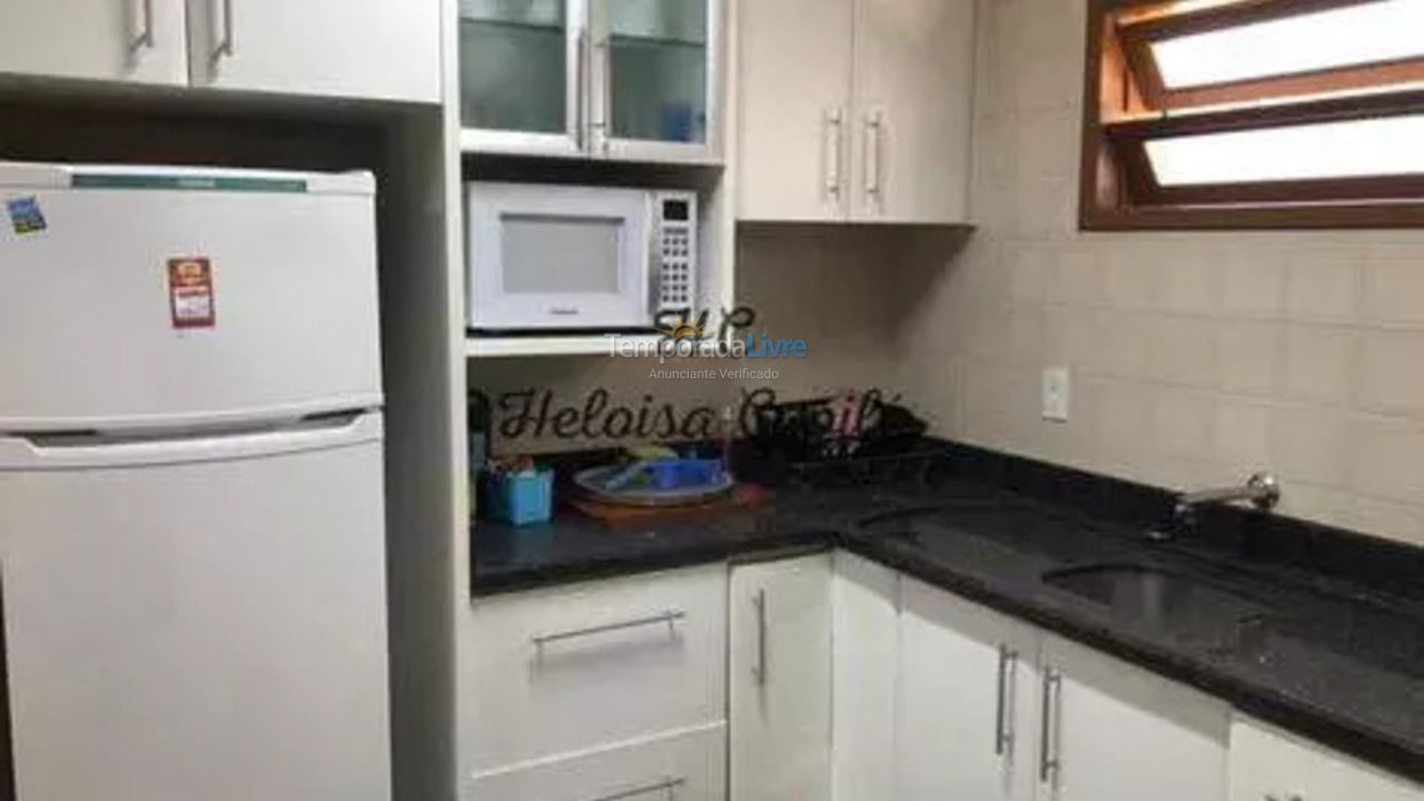 Casa para aluguel de temporada em Florianopolis (Praia dos Ingleses)