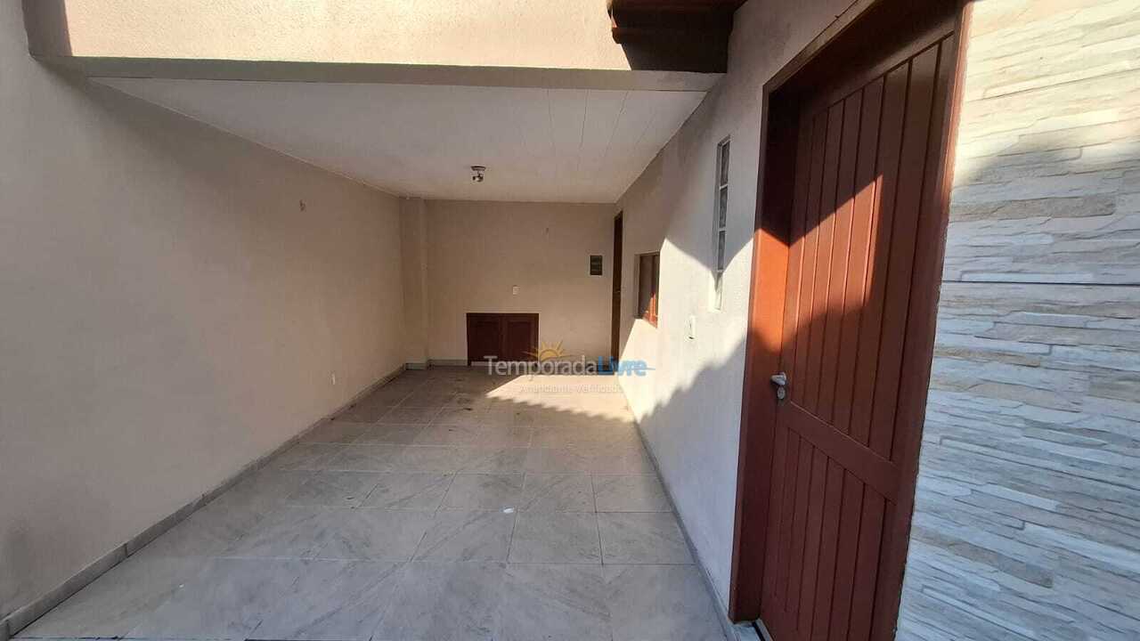 Casa para aluguel de temporada em Florianopolis (Praia dos Ingleses)