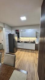 Cozy house with 2 bedrooms (1 suite) - 200 meters from the sea!