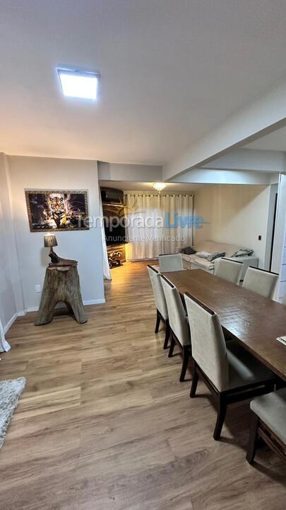 Apartment for vacation rental in Itapema (Meia Praia)