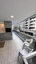 Cozy house with 2 bedrooms (1 suite) - 200 meters from the sea!