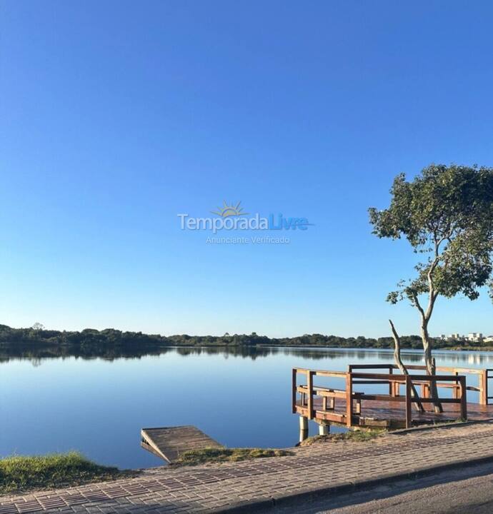 Apartamento para aluguel de temporada em Florianopolis (Campeche)