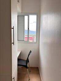 Apto Vila Tupi 250m da praia